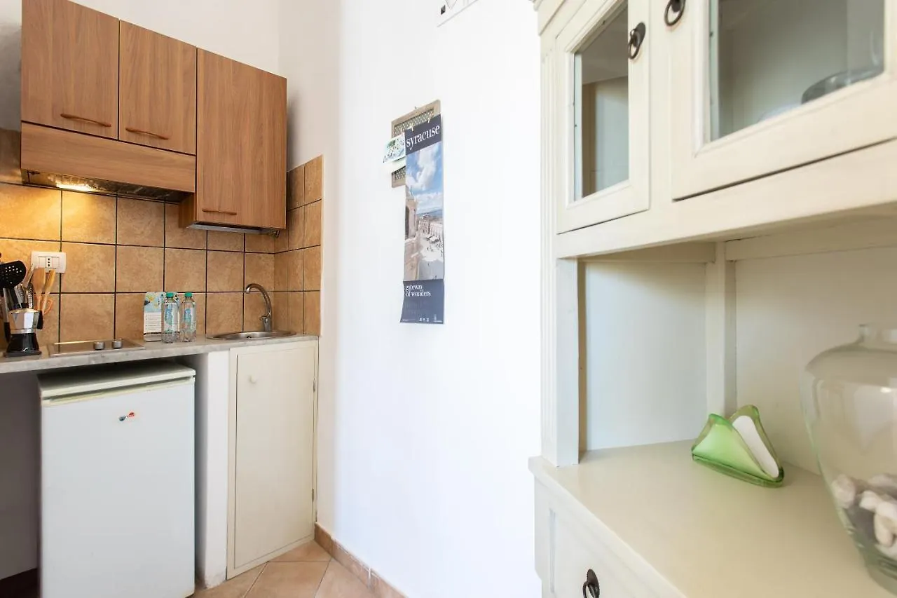 Calipso Apartments Ortigia Syracuse Italy
